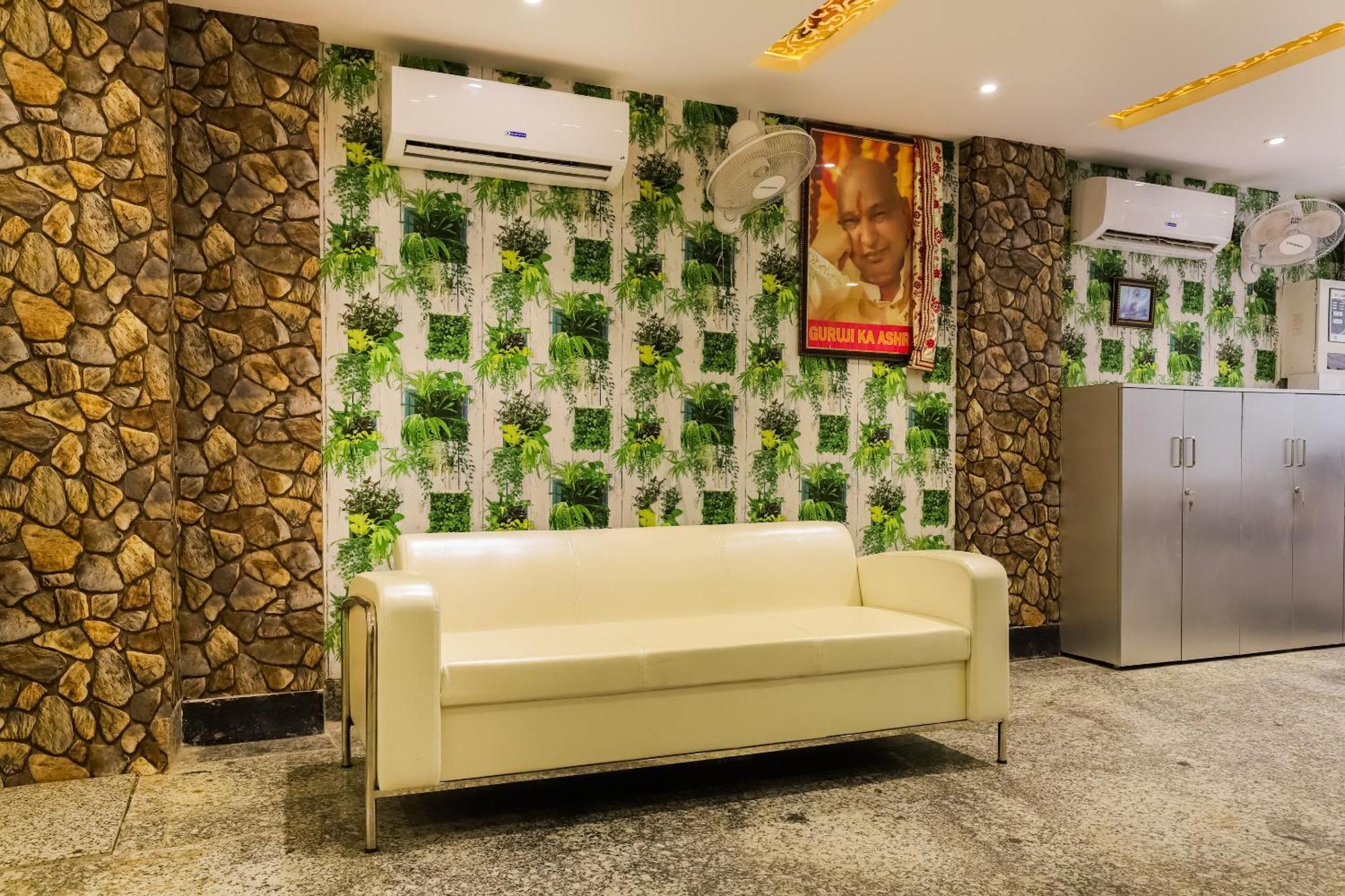 Hotel O New Tech India Deli Exterior foto